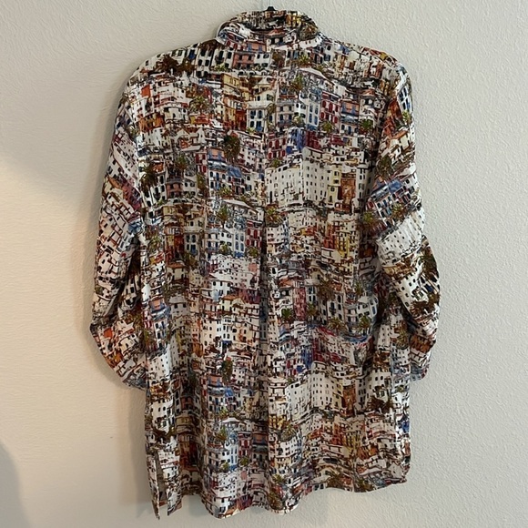 John Mark Multicolor Travel-Inspired Tunic Top | Wire Collar | Size Medium - Picture 7 of 8